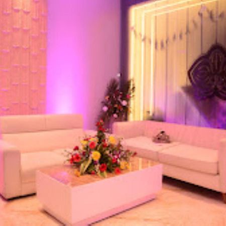 Red Orchid Hotel Kanpur Zewnętrze zdjęcie